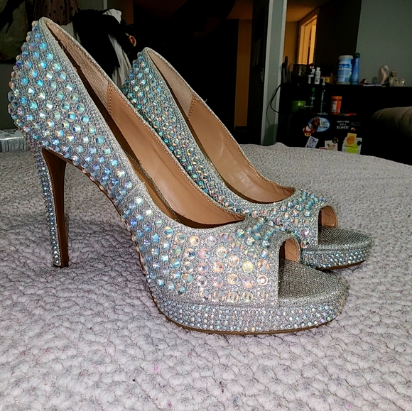 Brand New Thalia Sodi Stunning 😍 Silver Crystal Heels - Picture 14 of 16